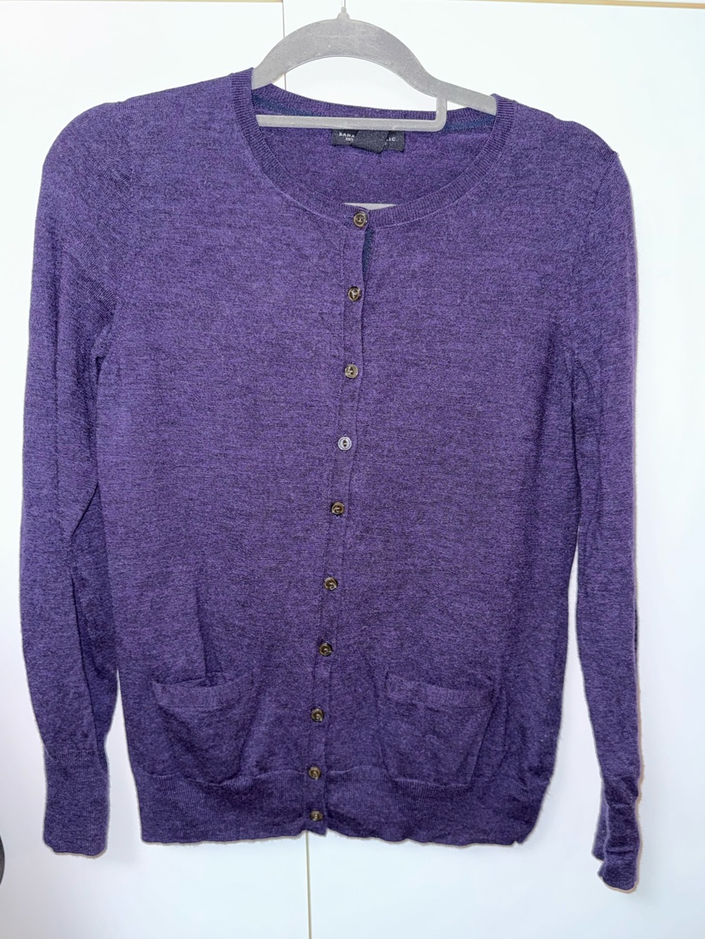 Banana Republic women’s Purple Button up extra fine merino wool blend cardigan M